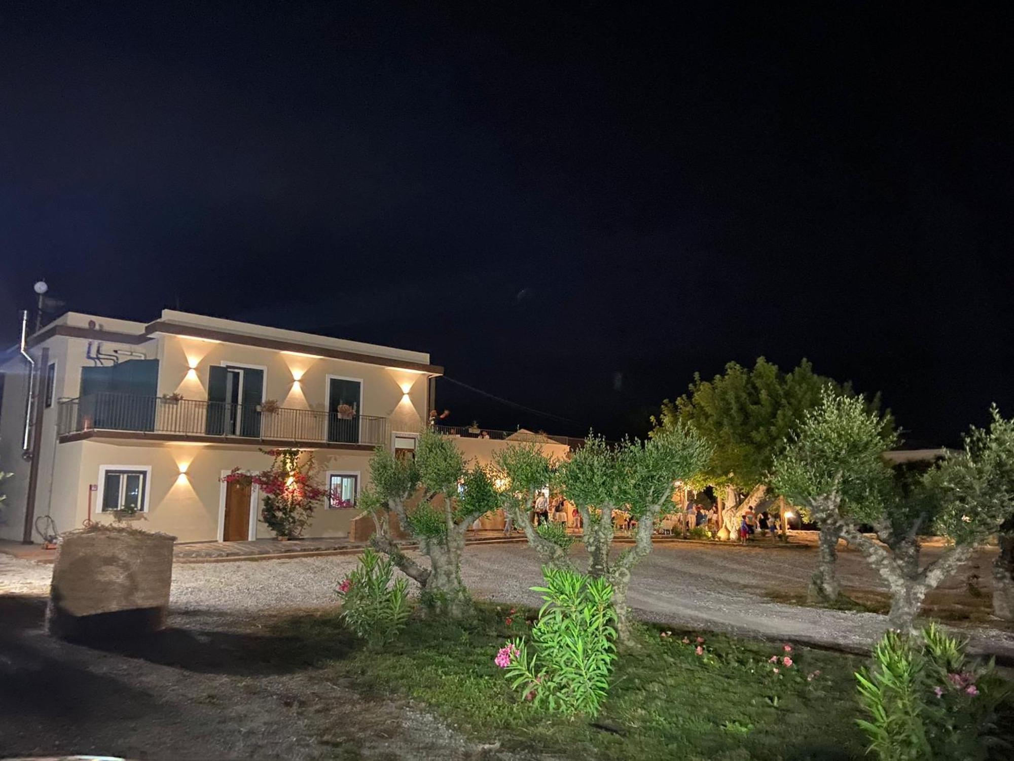B&B Tenuta San Michele Capaccio Luaran gambar